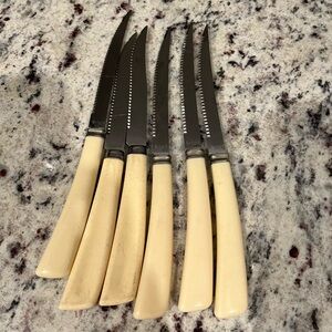 Vintage Quikcut steak knife set